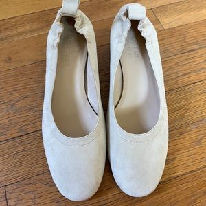 Everlane Day Heels in Natural Suede